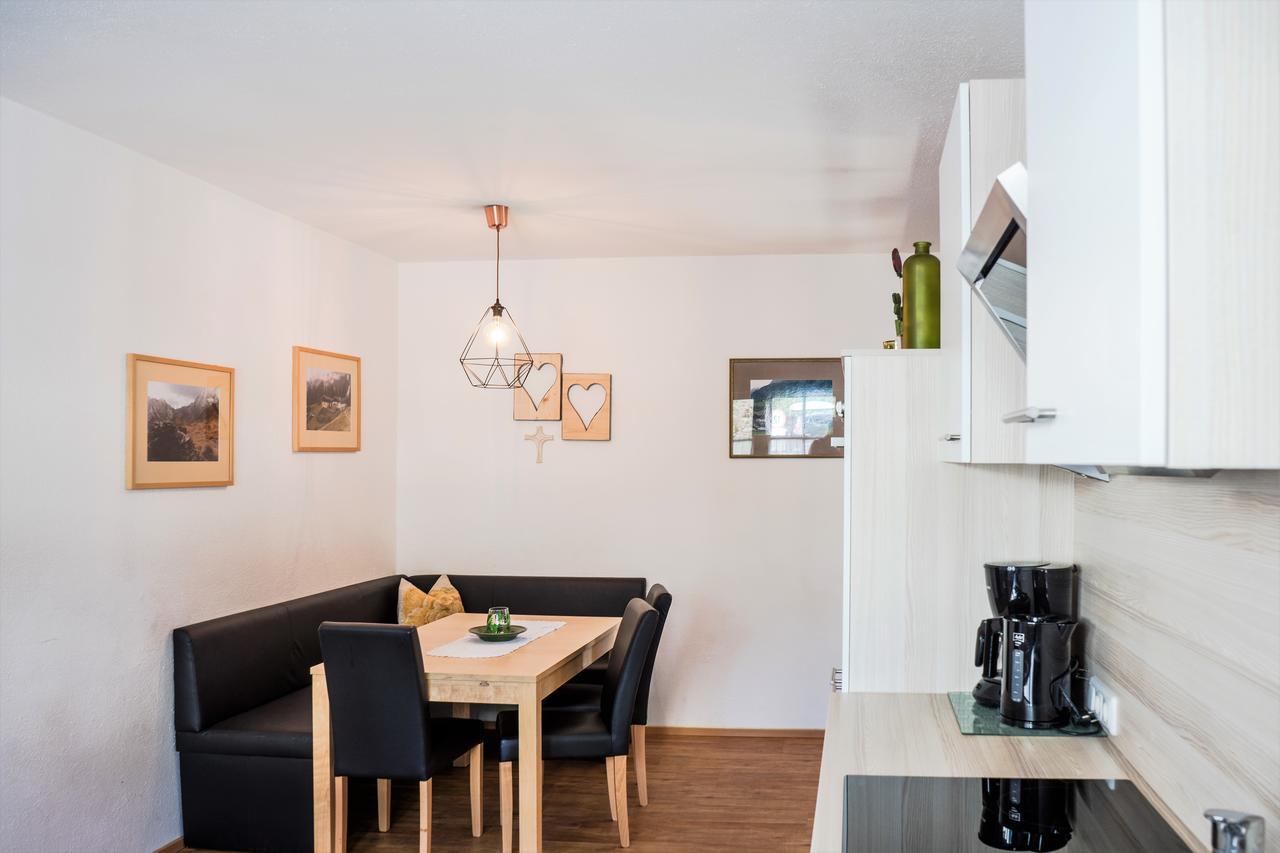 Haus Bacher Fulpmes Extérieur photo